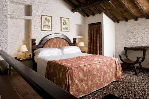 Bettoja Relais Certosa Firenze