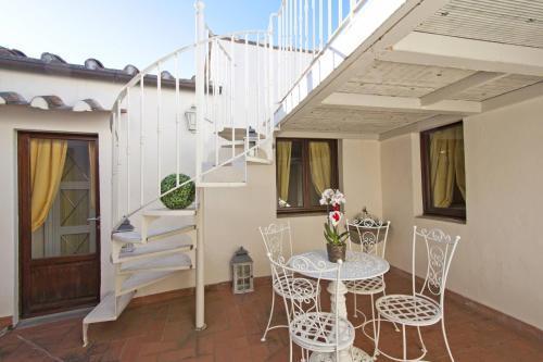 Serristori Palace Lejlighedshotel Firenze