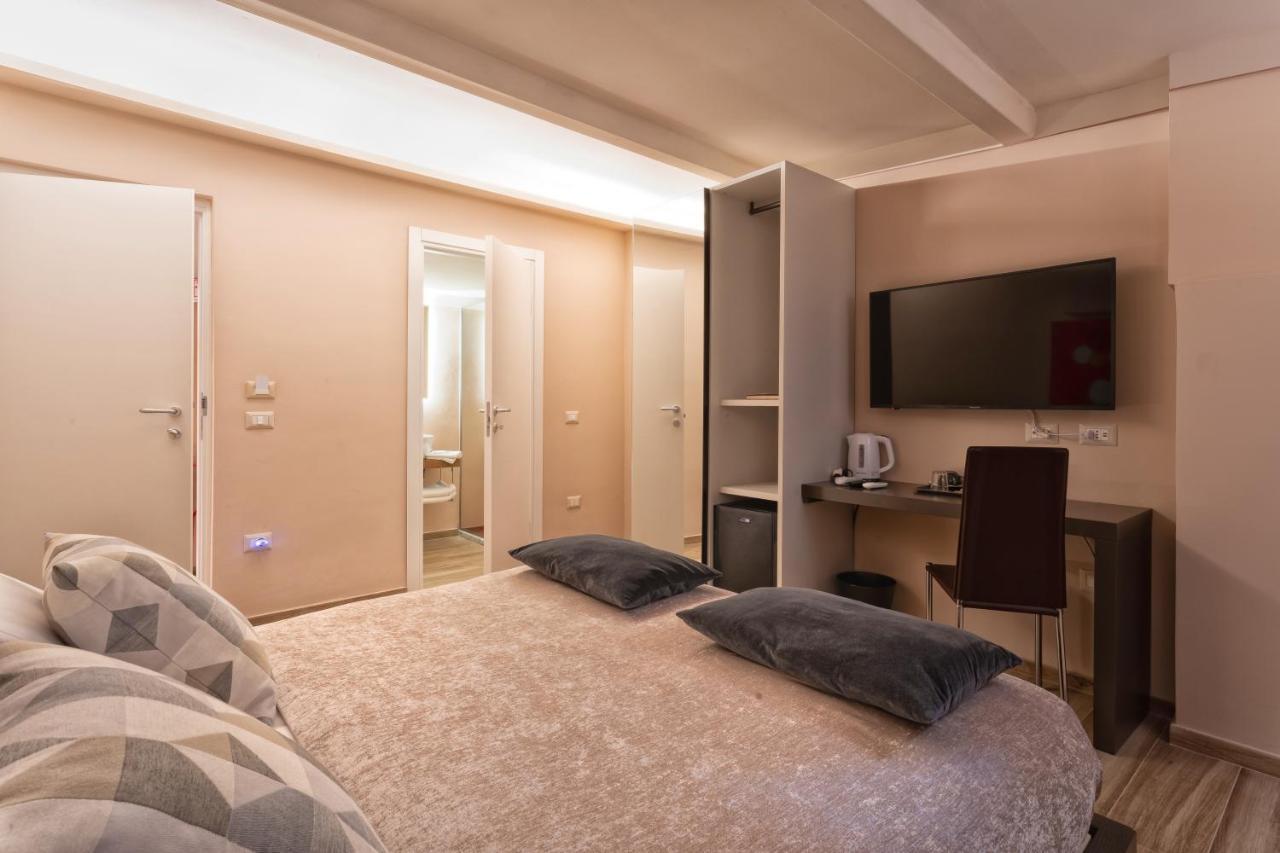 Hotel Gogo` Petit