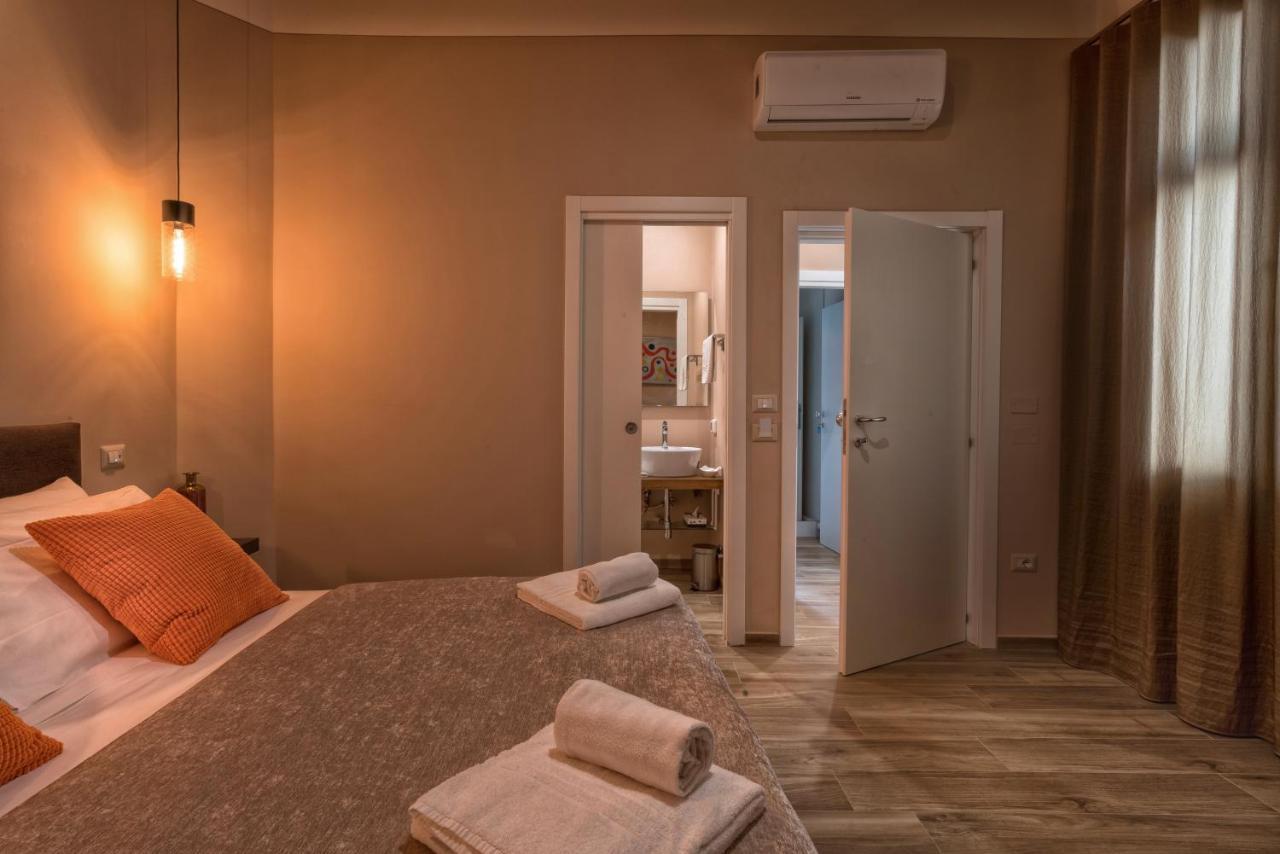 Gogo` Petit 3* Florence