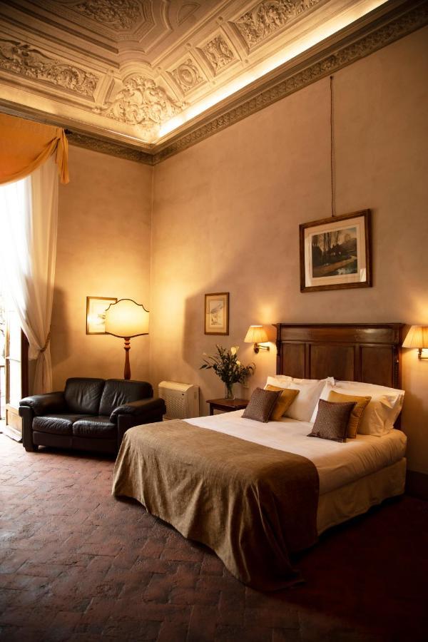 Palazzo Guadagni 3*