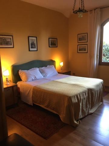 In Private Estate,shared Pool,parking,3km To Ponte Vecchio Villa *