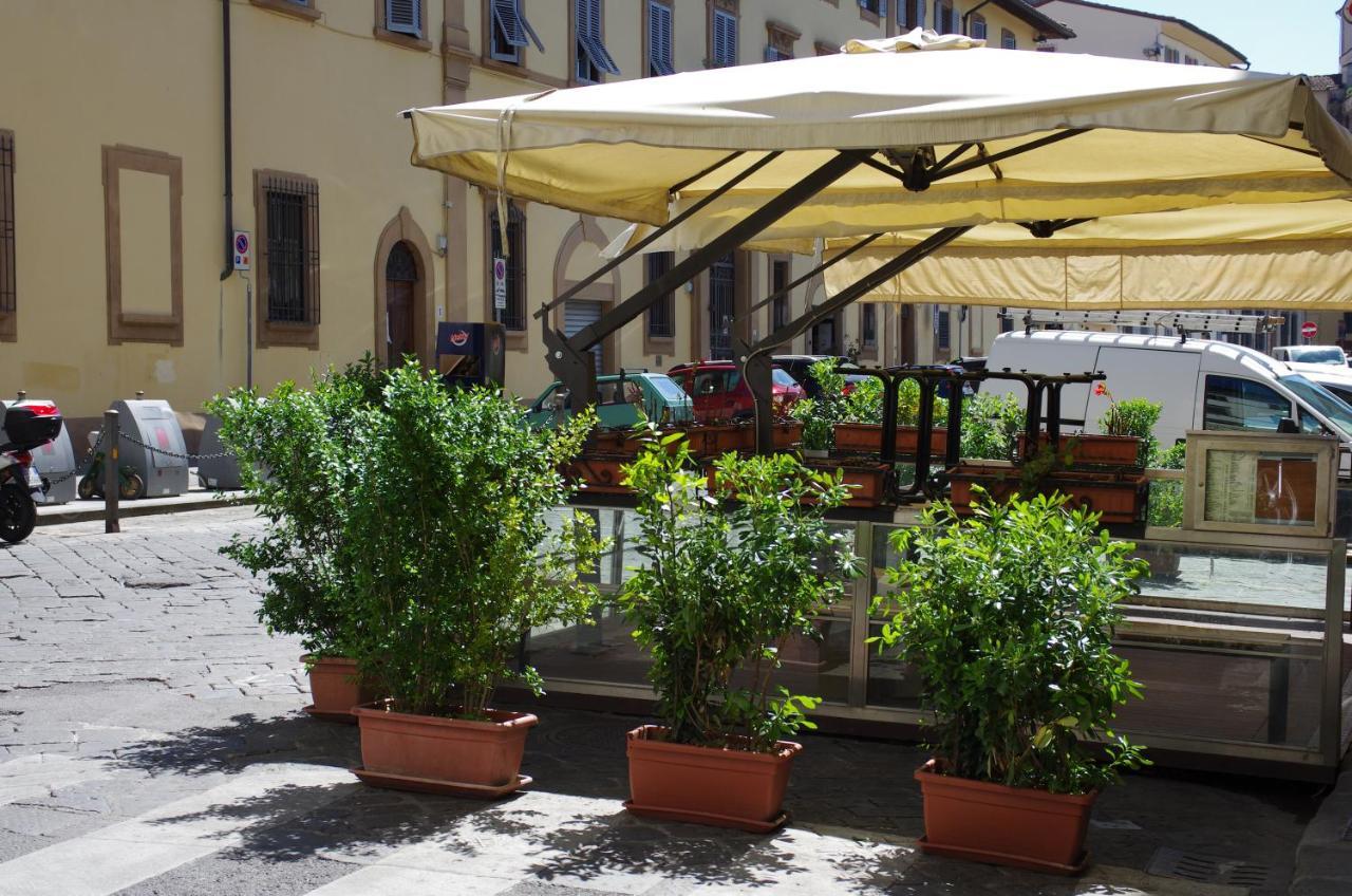 Centro Citta Quartiere Oltrarno Con Una Camera Da Letto *