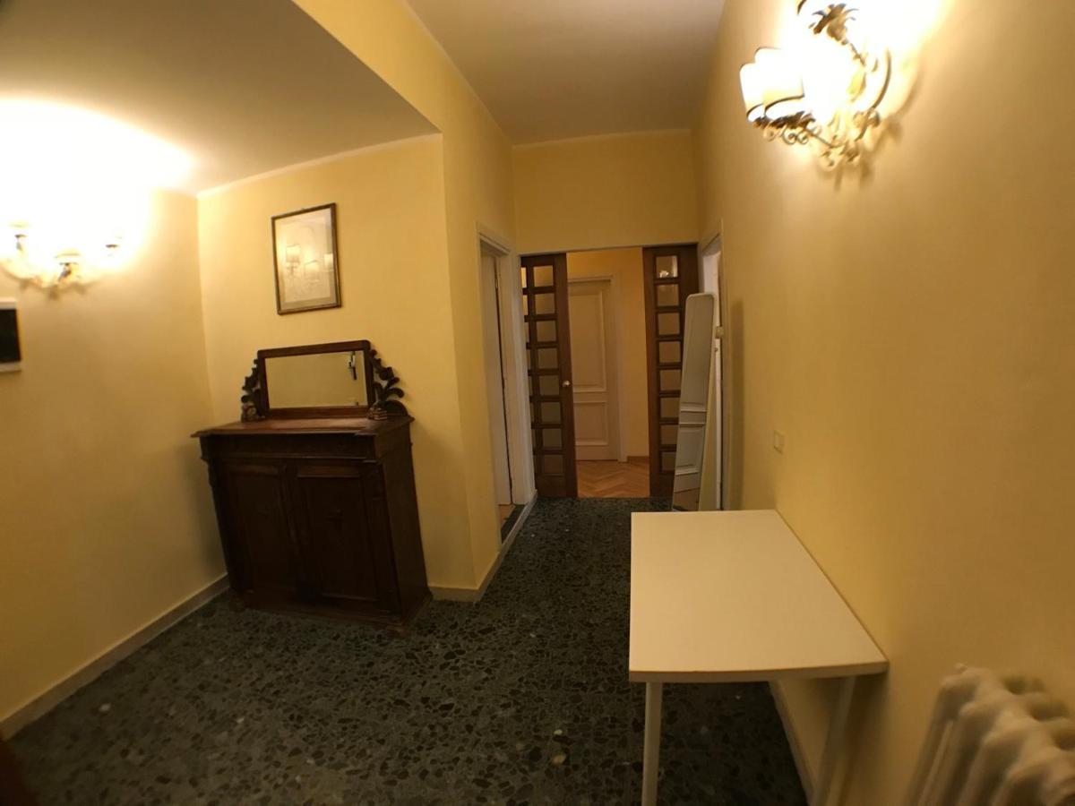 Ponte Vecchio 4 Bedrooms Appartement *
