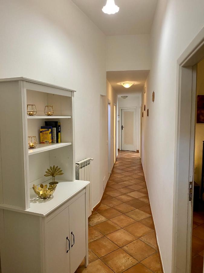 Nice & Roomy Behind The Uffizi Museum * Firenze