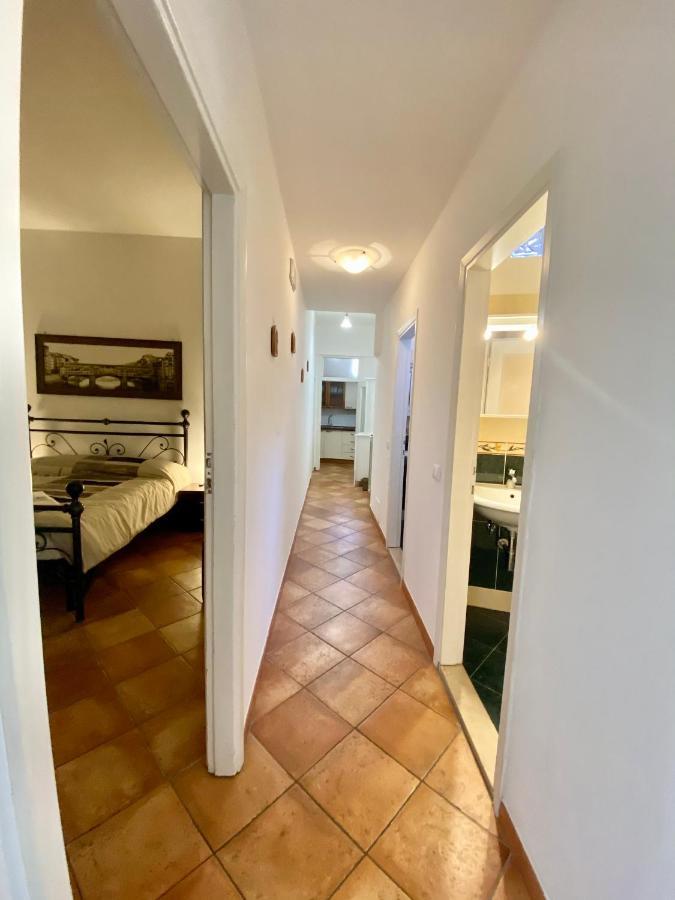 Nice & Roomy Behind The Uffizi Museum Firenze
