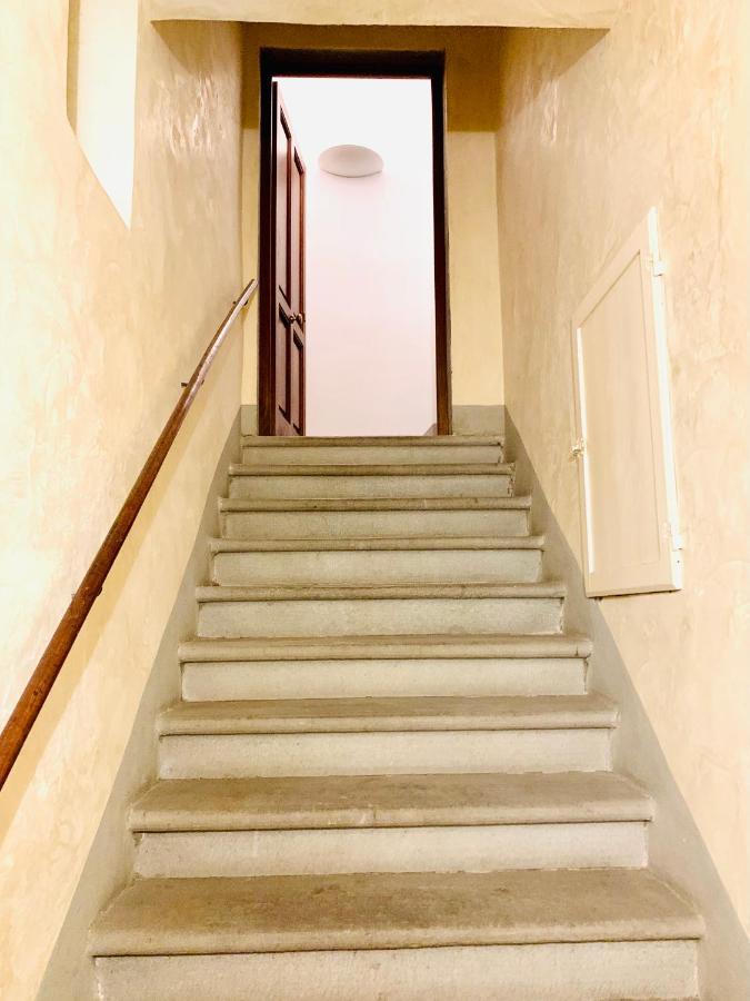 Presto Apartment Santo Spirito Oltrarno Florence