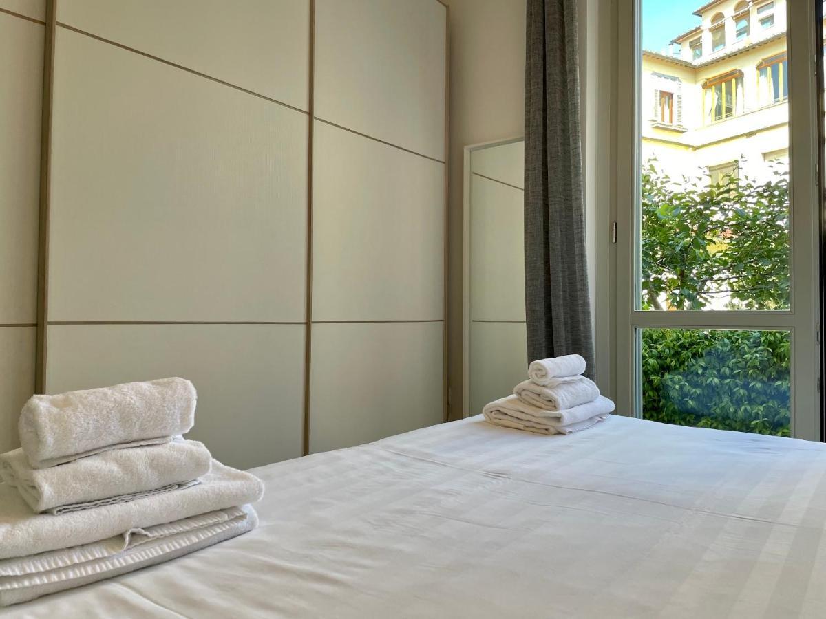 Borgo Guelfo V * Florence