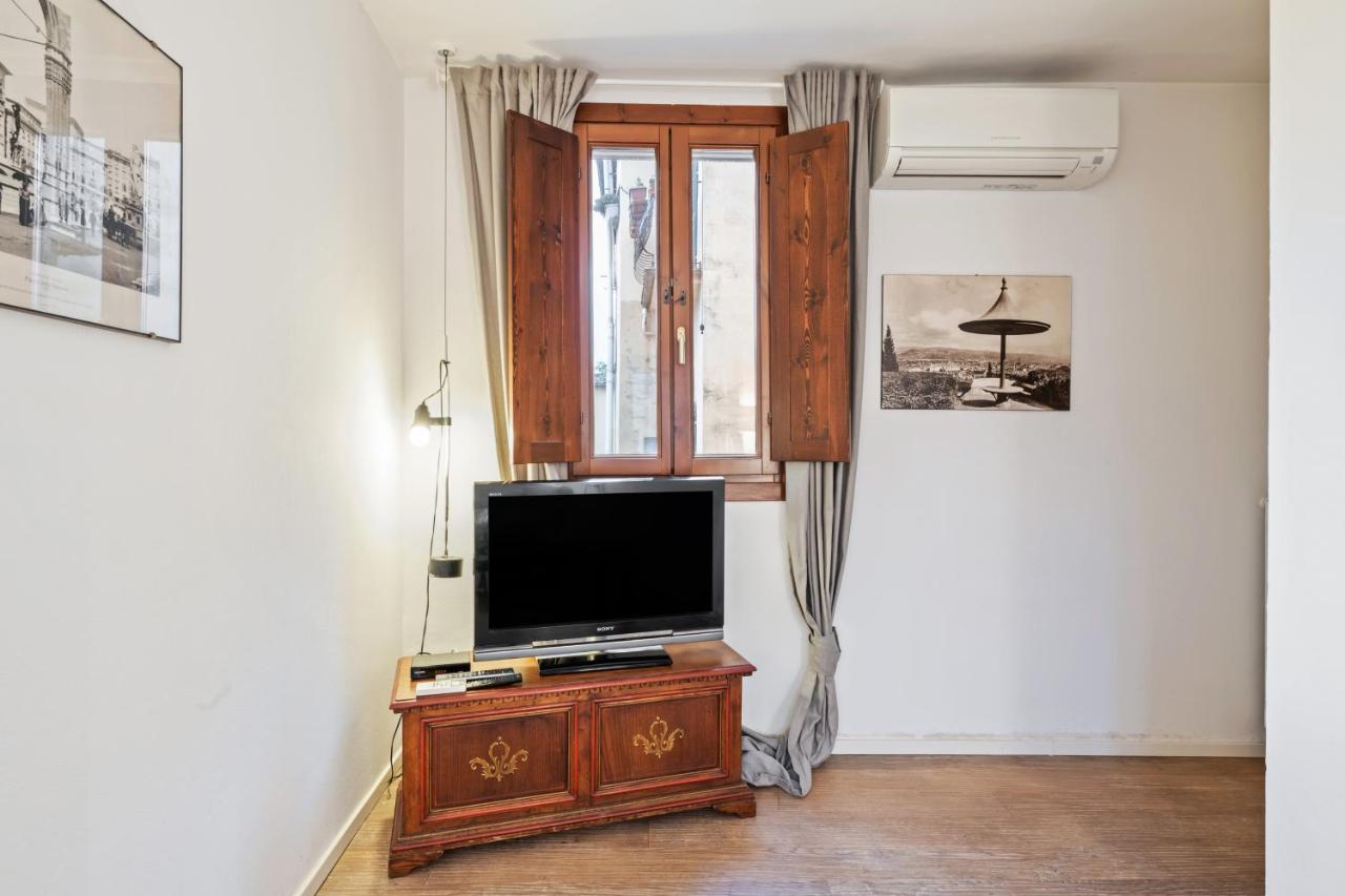 Palazzo Pitti & Boboli Comfortable Leilighet