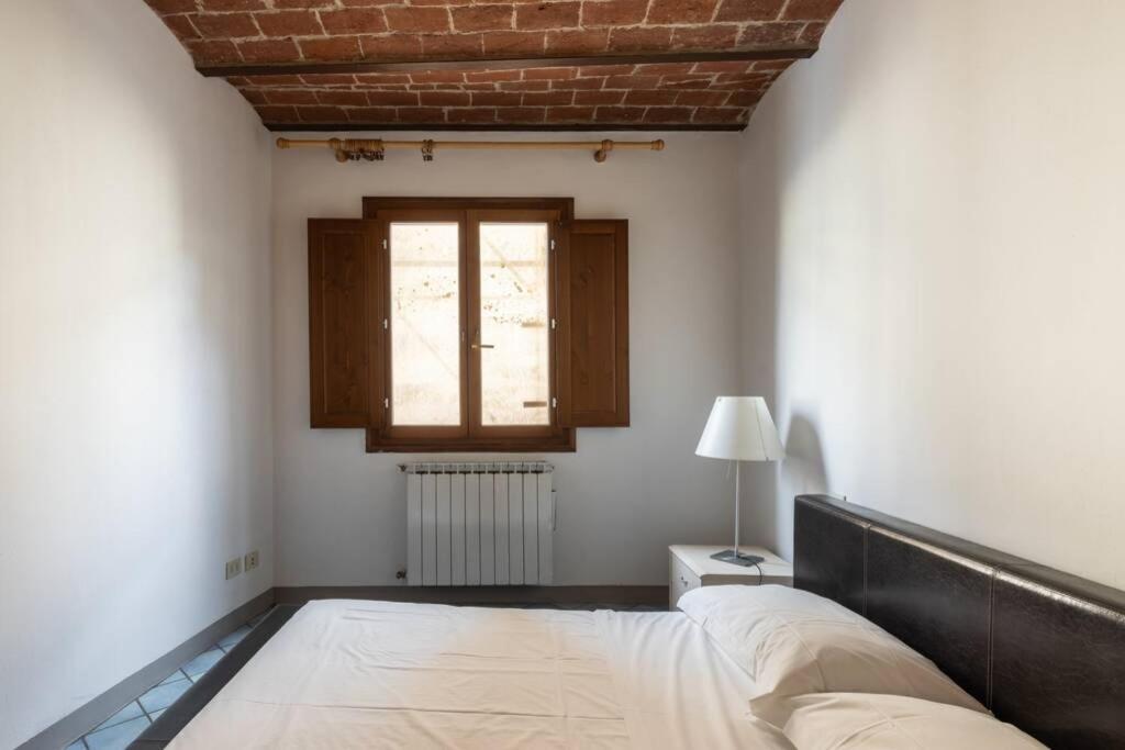 Presto Apartment Santo Spirito Oltrarno Florence Florence