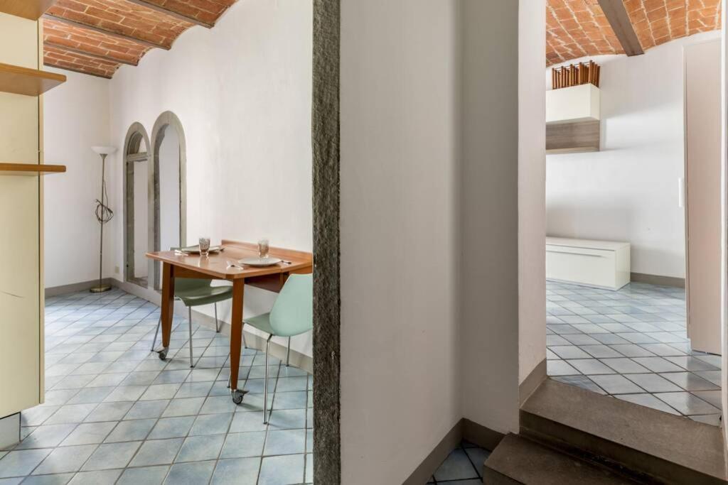Presto Apartment Santo Spirito Oltrarno Florence Appartement Florence