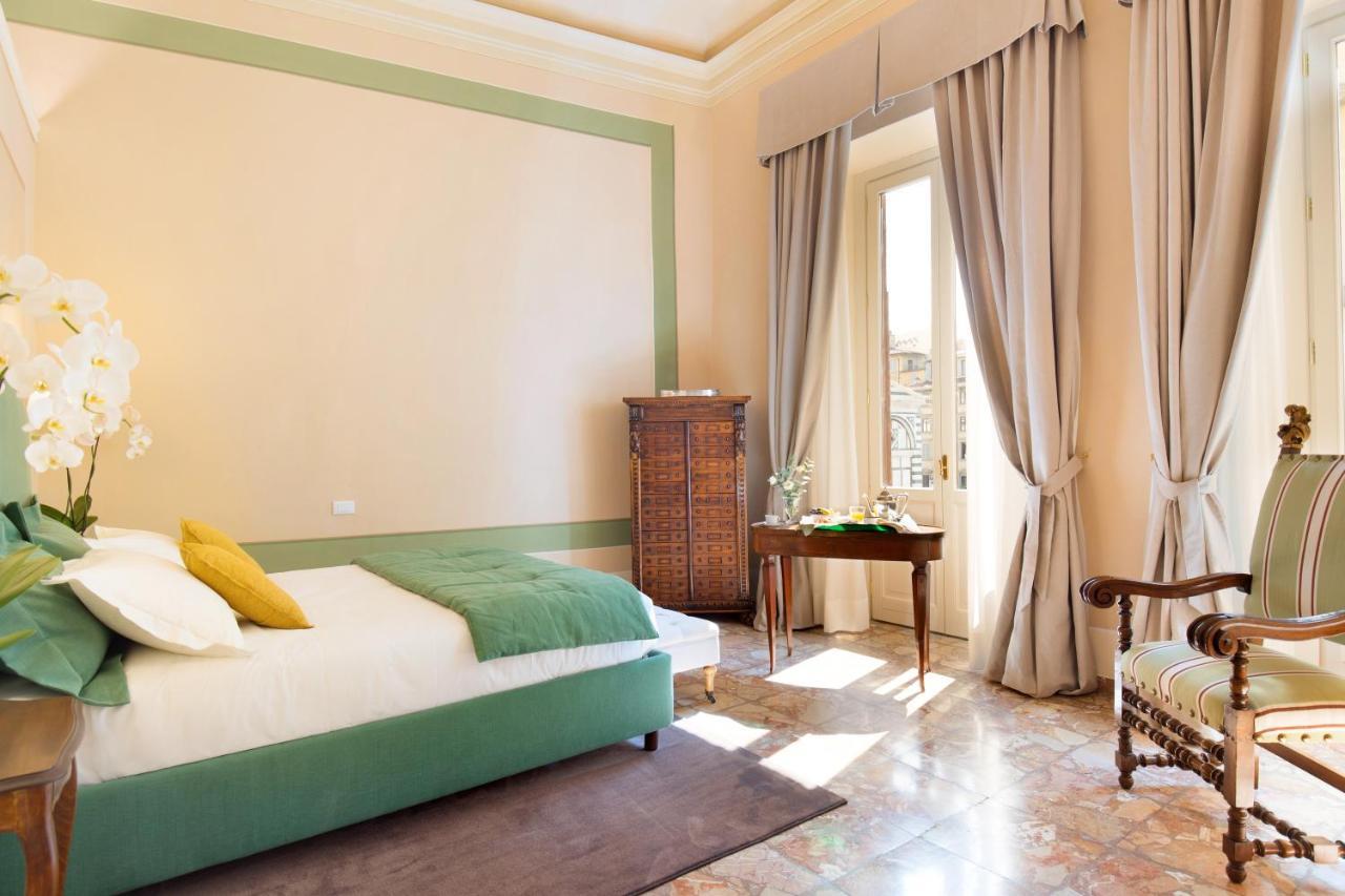 Cerretani Palace Acomodação com café da manhã 