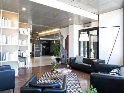 Novoli Hotell