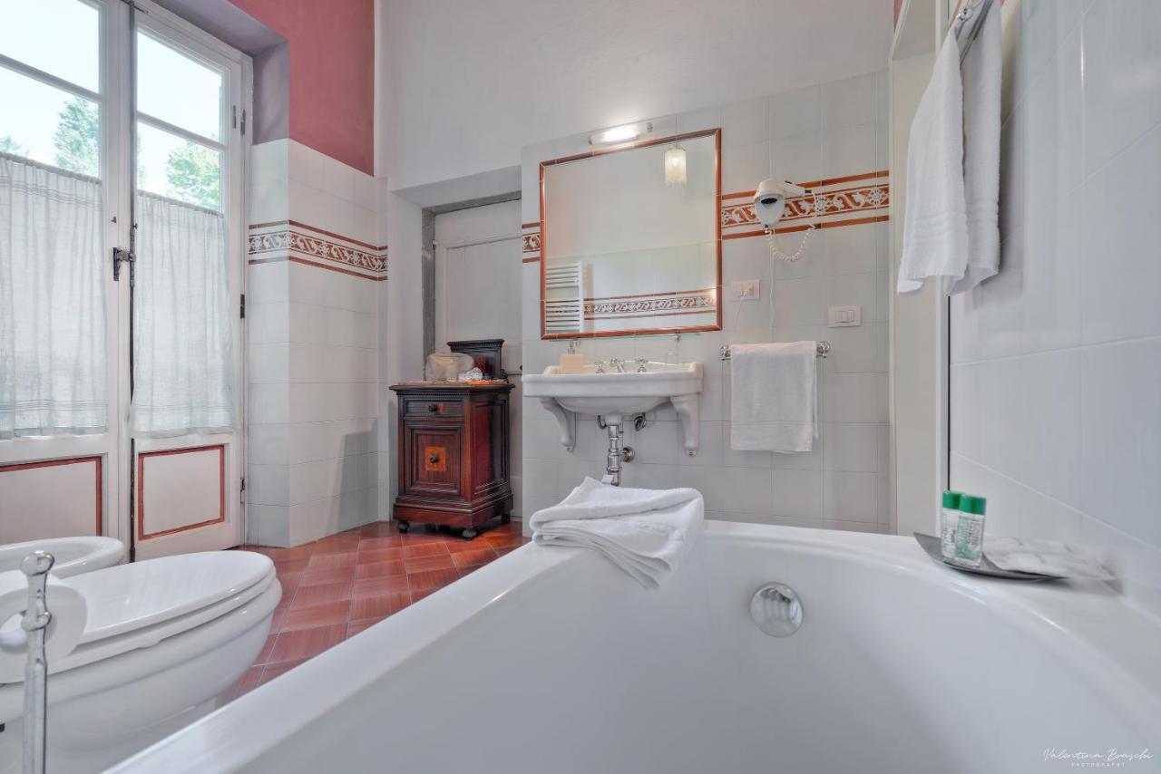 Couette-café Ape Rosa Relais 2*