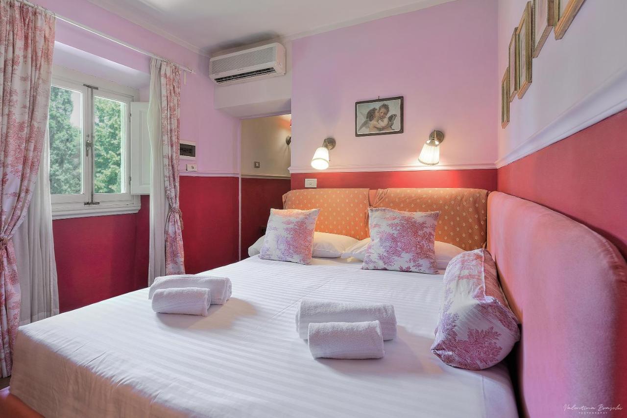 Ape Rosa Relais Couette-café Florence