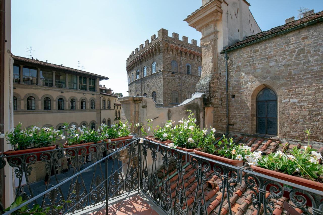 Tornabuoni Place Gjestgiverier Firenze