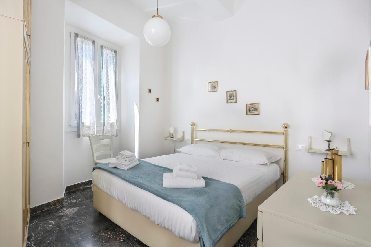 Le Grazie In Superb Location *