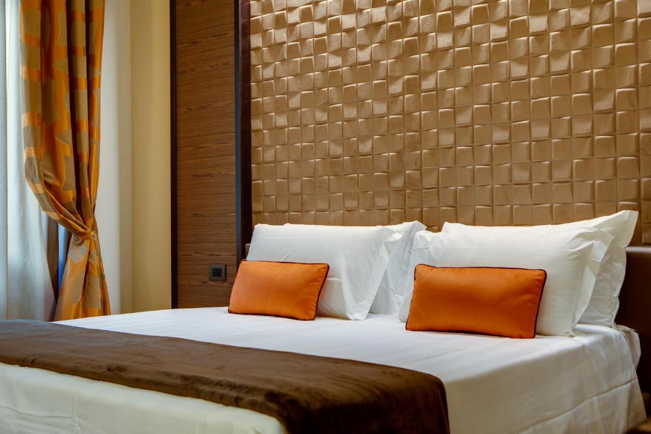 Hotel Solo Experience