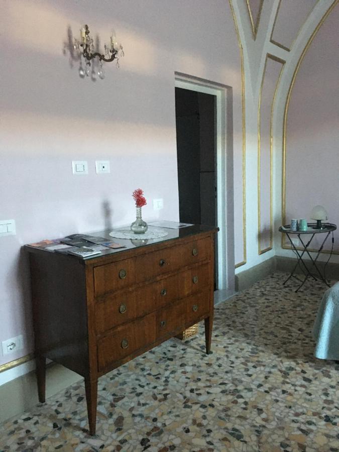 In The Center Of Guest house