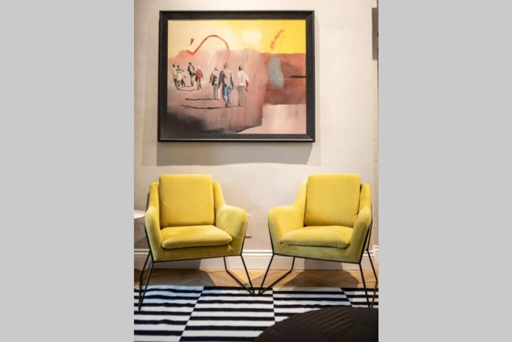 Hs4u Ricasoli Luxury Near Duomo N.2 Apartment