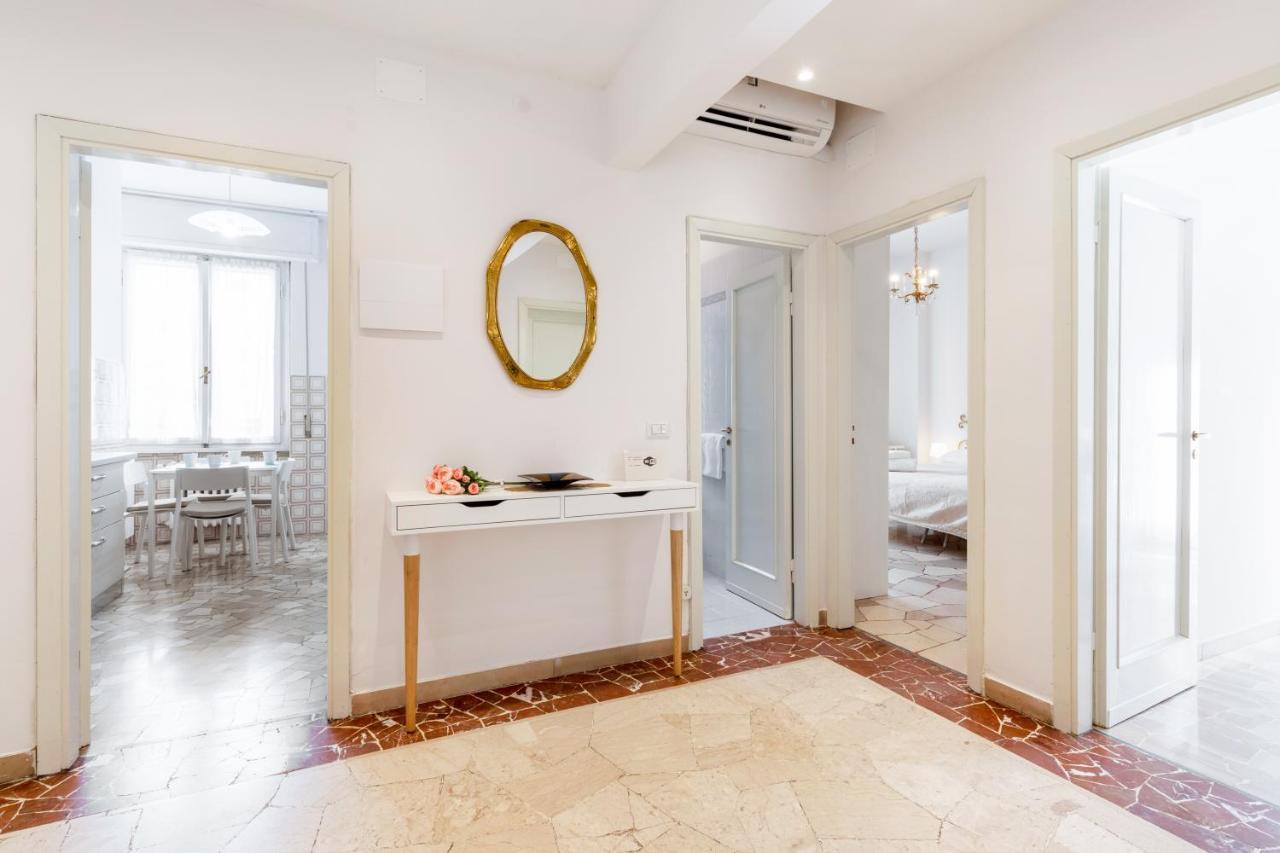 Il Salotto Blu - Con Parcheggio Apartment Florence