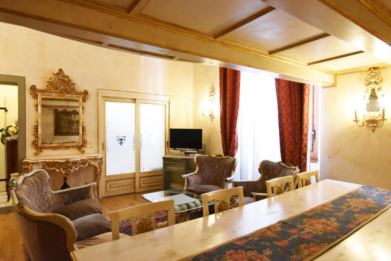 Apartment Italian Experience-suite Medici Loft 8 *