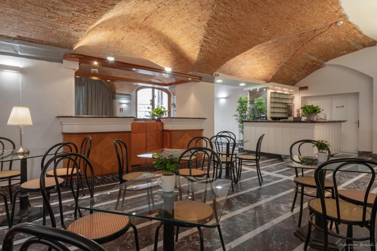 Hotell Argentina 3*