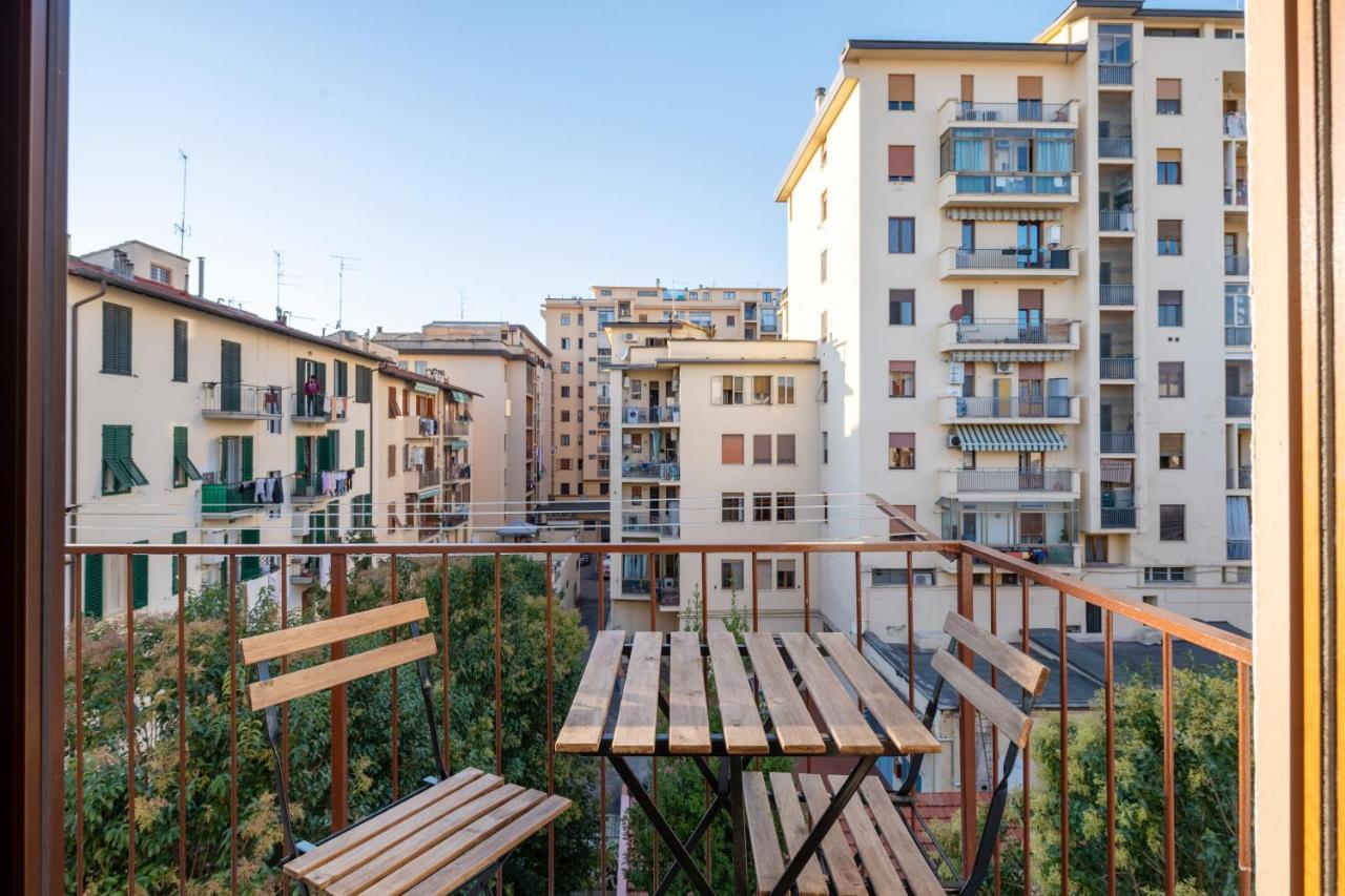 Doni Quiet And Comfortable With Balcony Apartamento Florença