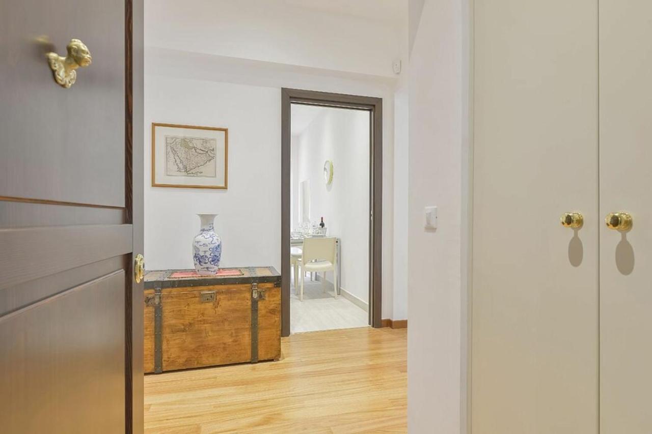 Palazzo Anselmi By Halldis Firenze
