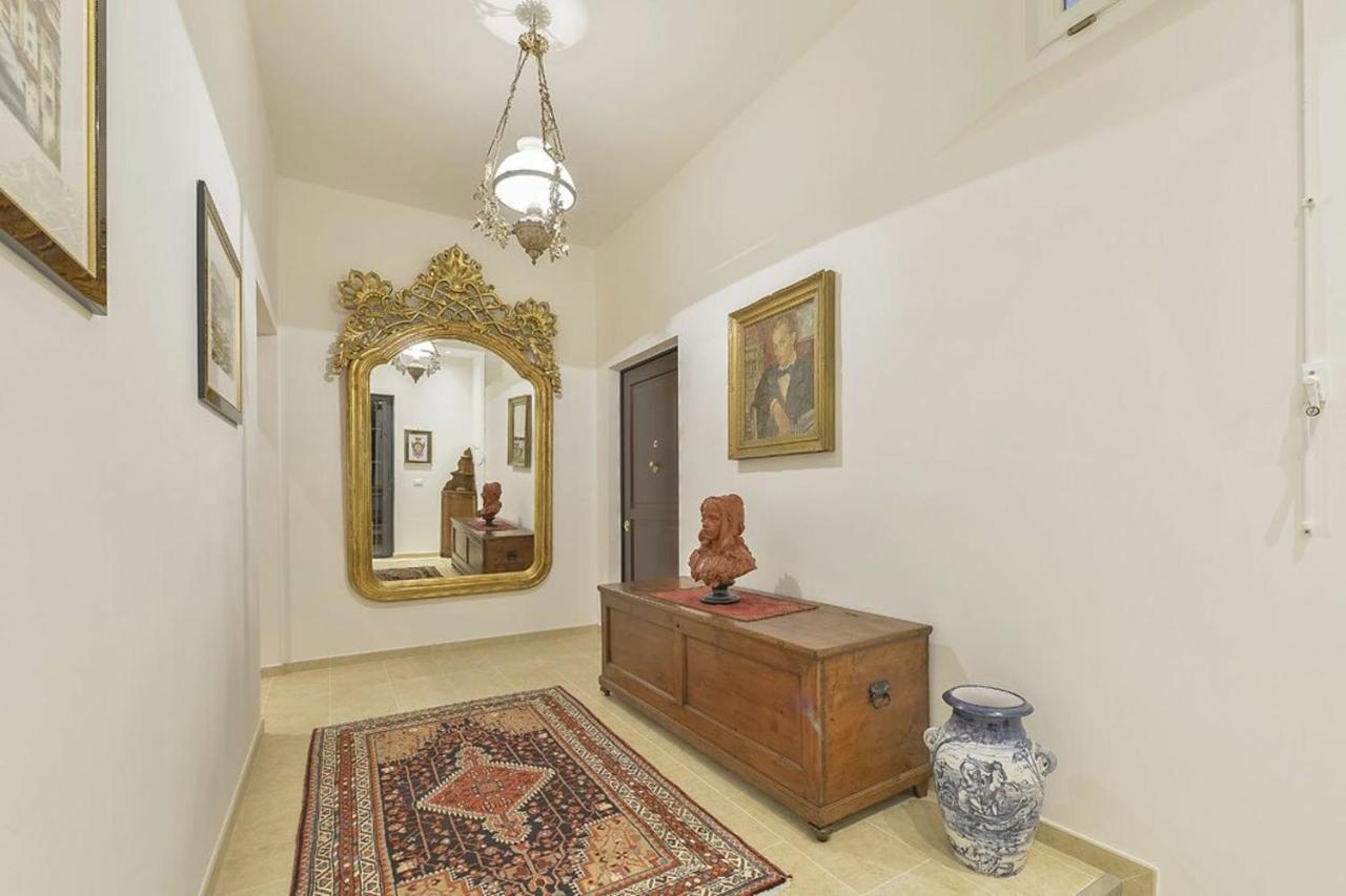 Palazzo Anselmi By Halldis Firenze