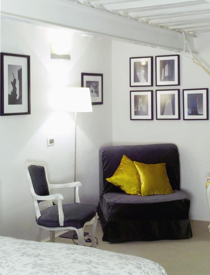 Slow Time In Apartamento *