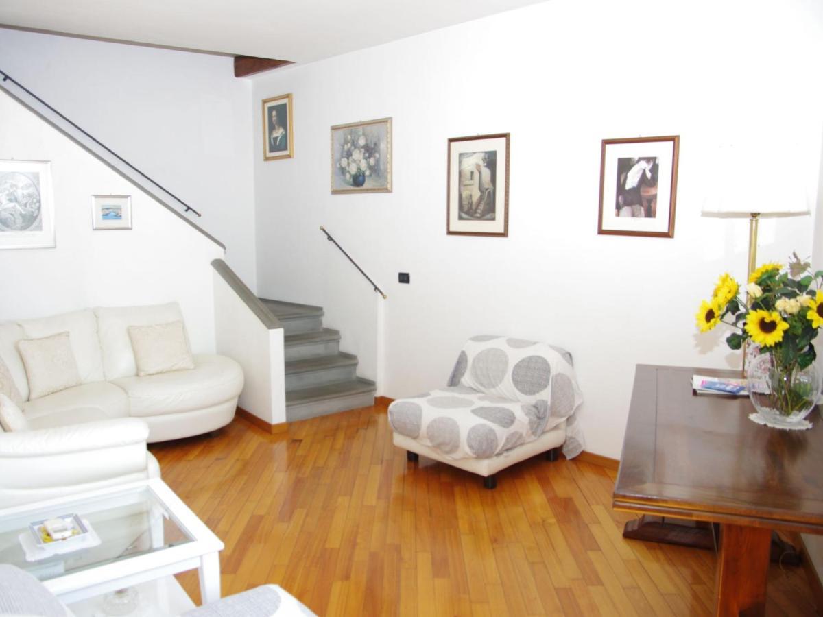 Gli Artisti By Interhome Leilighet *