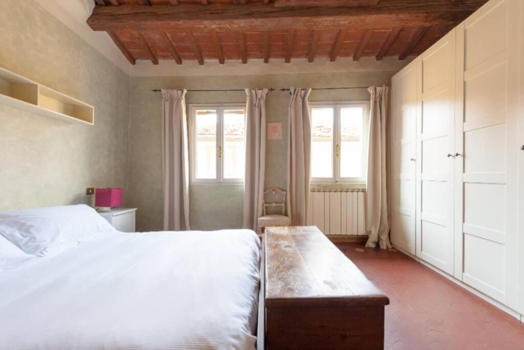 Medieval Tower House Near Ponte Vecchio - Apartamento *