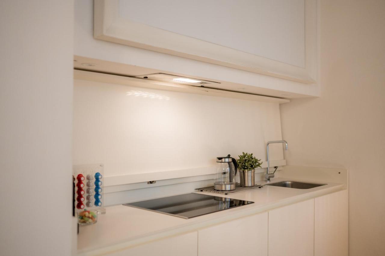 Apartment Pergola White Loft *