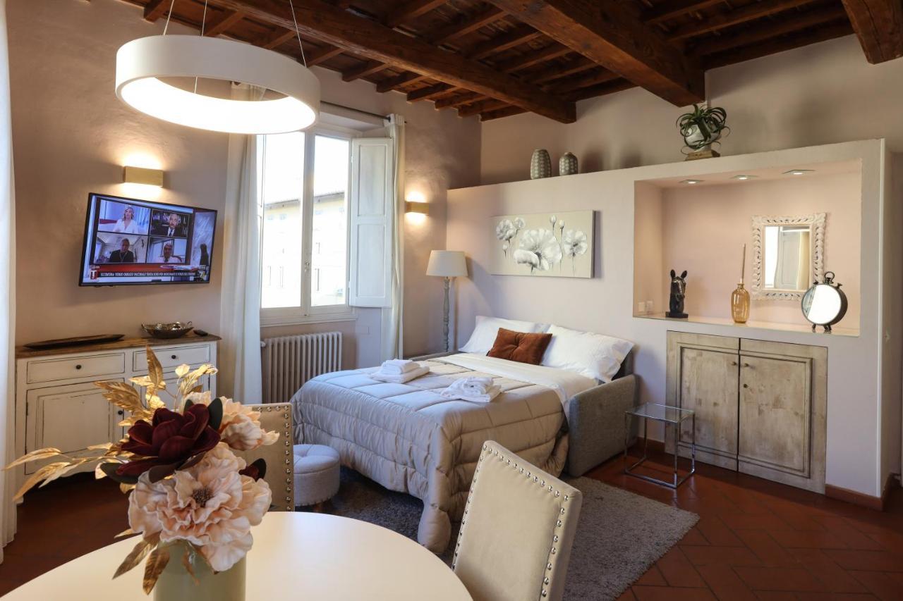 Apartamento Santo Spirito - Elegante In Pieno Centro Florença