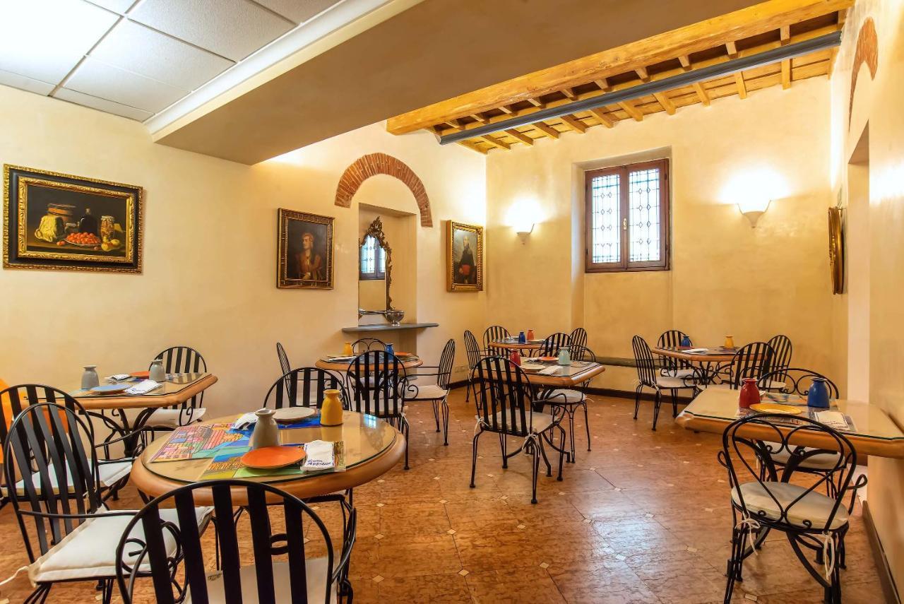 Porta Faenza Hotel
