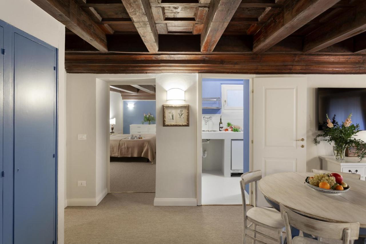 S. Spirito Flat Apartment *