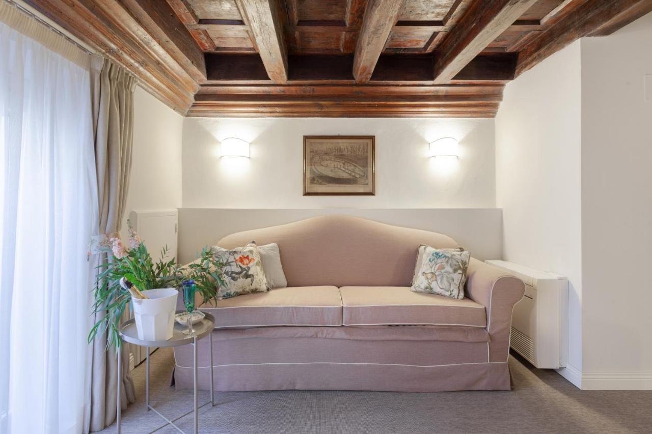 Apartment S. Spirito Flat Florence