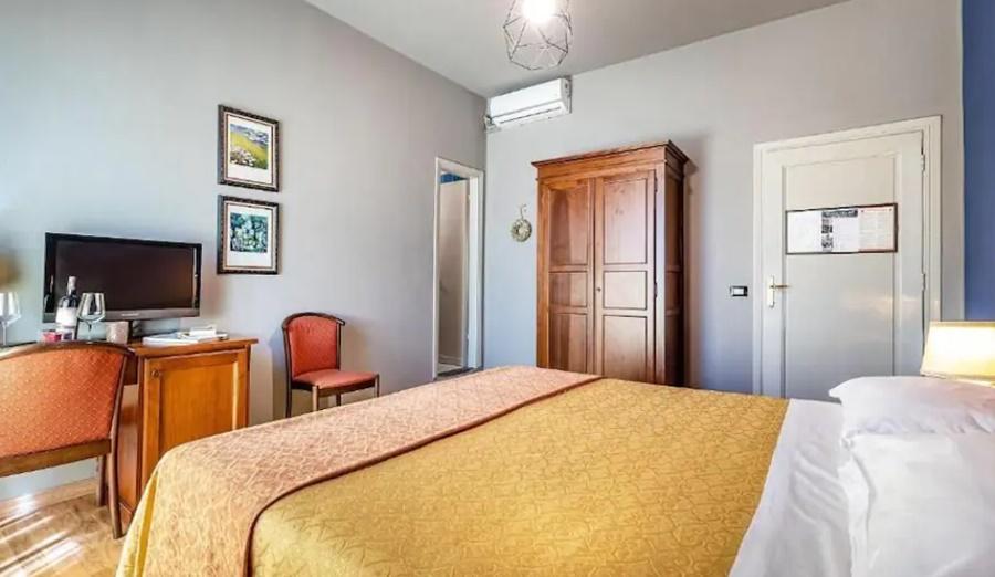 Hotel Villani