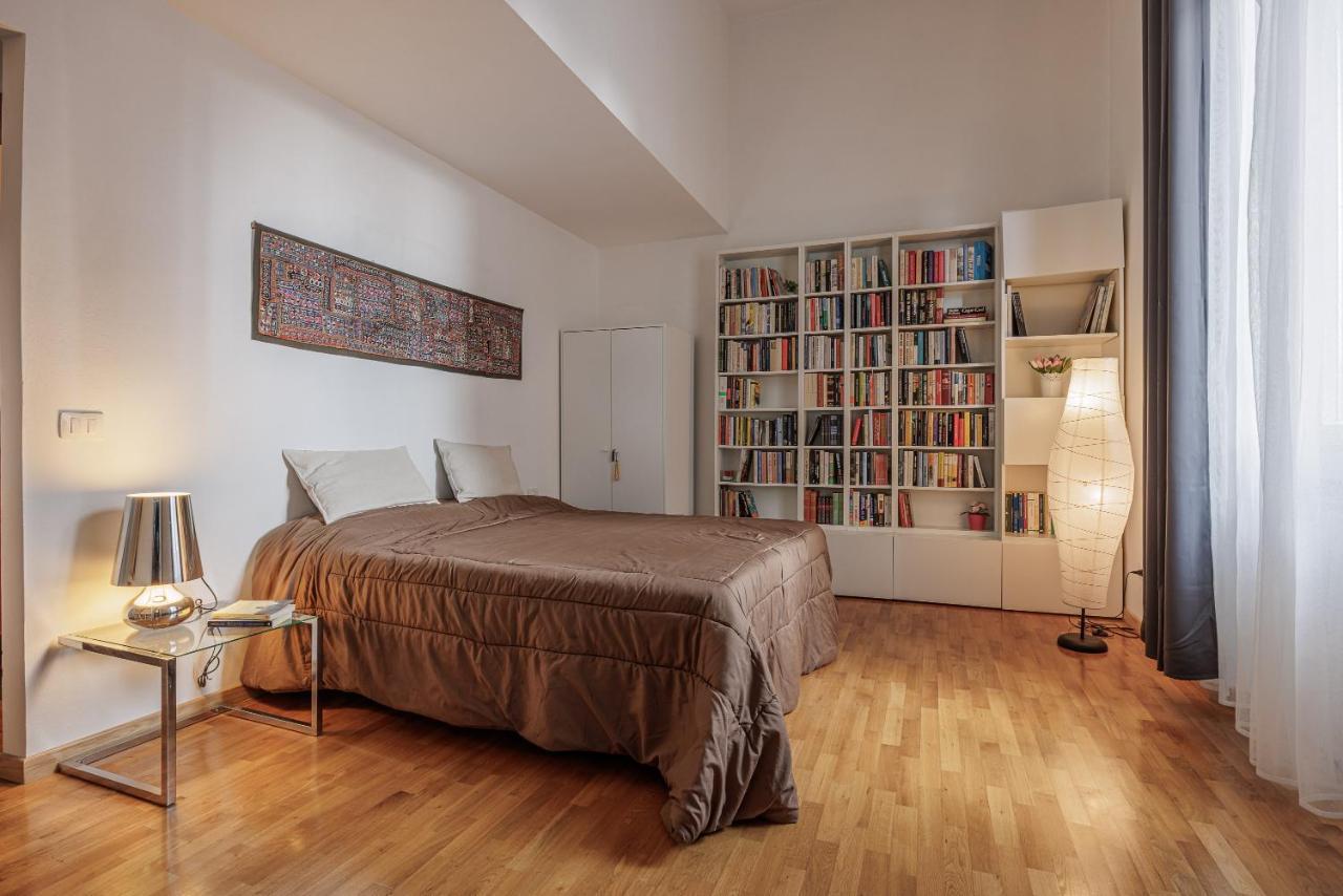 The Bookhouse *