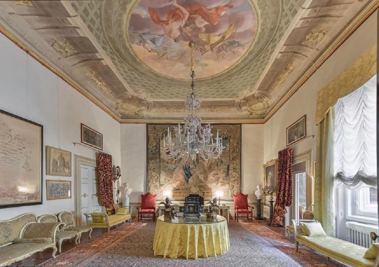 Maggio Palace By Vacavilla Appartement