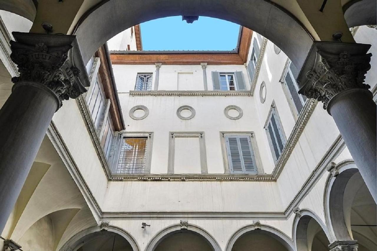 Maggio Palace By Vacavilla *