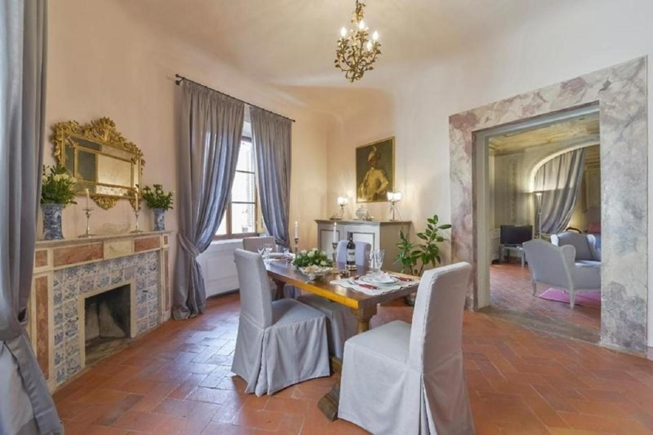 Maggio Frescoes *