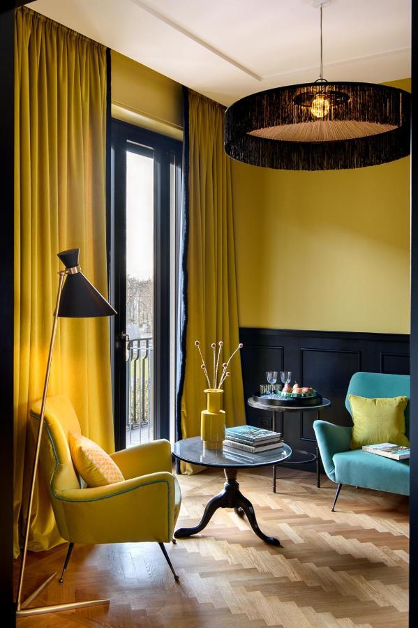 Velona's Jungle Luxury Firenze