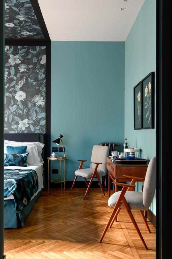 Velona's Jungle Luxury Firenze