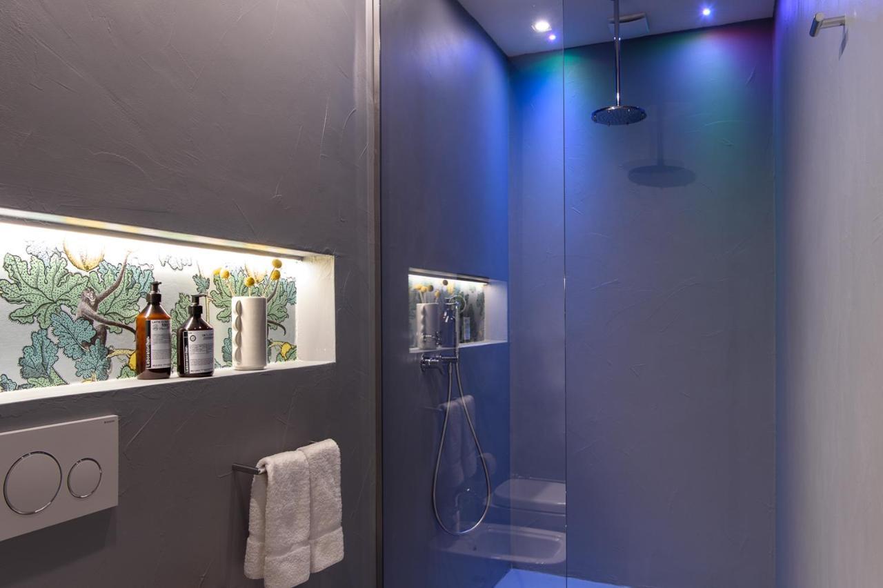 Velona's Jungle Luxury Firenze