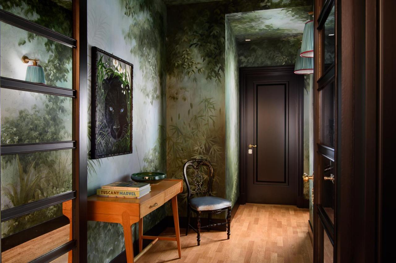 Velona's Jungle Luxury Bed & Breakfast Firenze