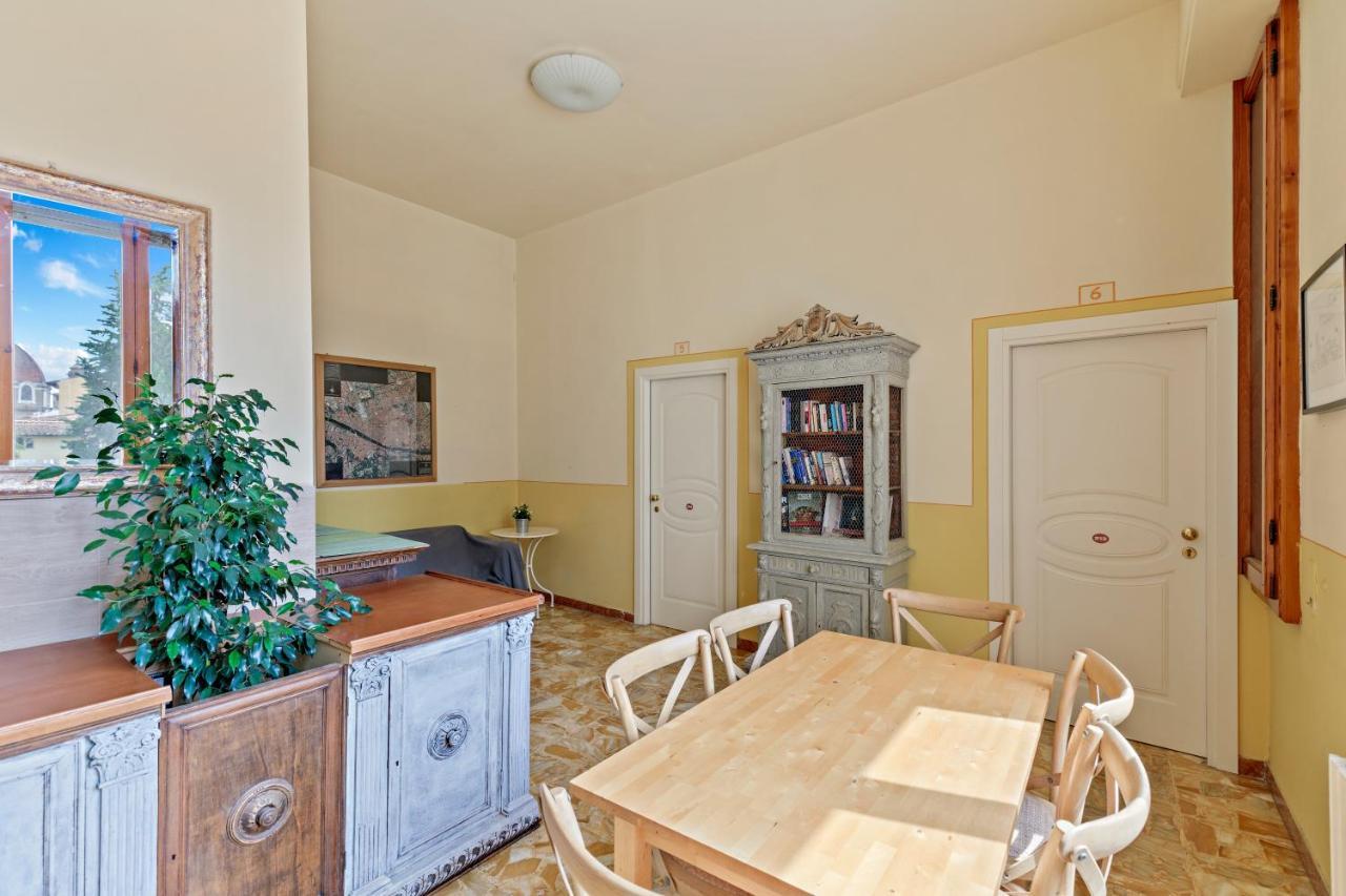 Hotel Azzi Firenze