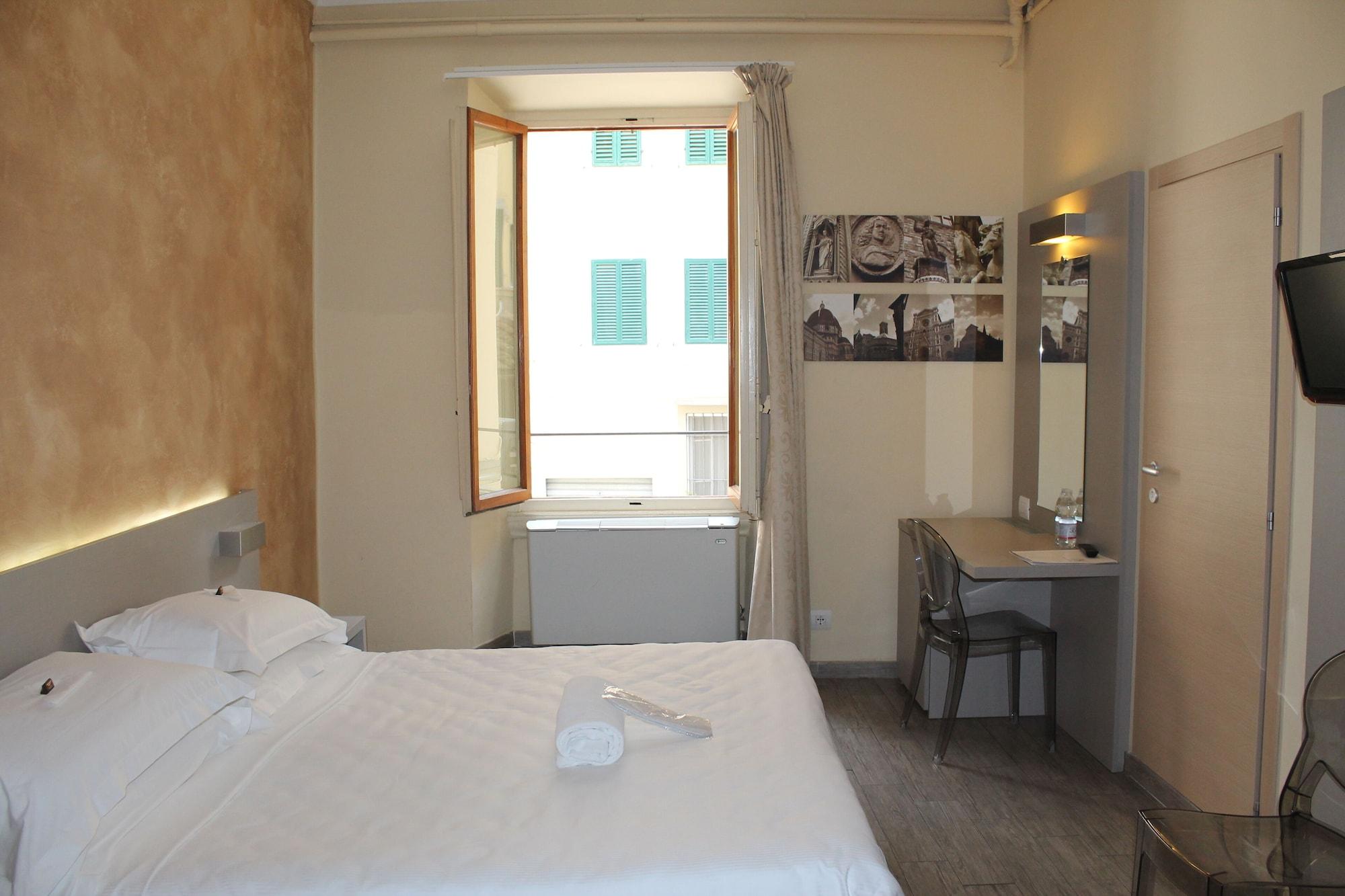 Hotel Albergo Firenze 3*