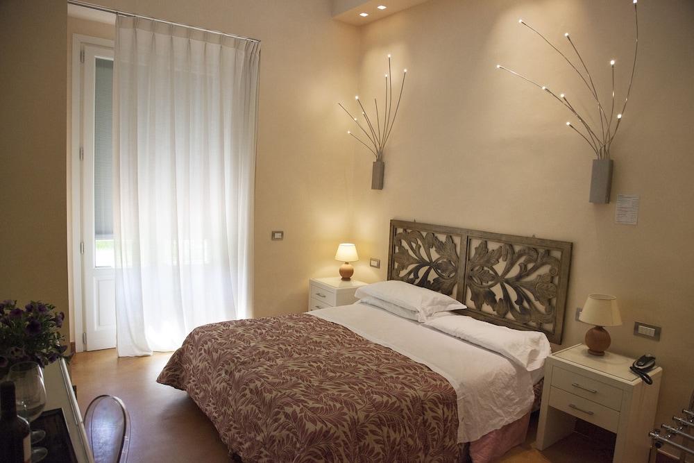 Hotel Aurora 3*